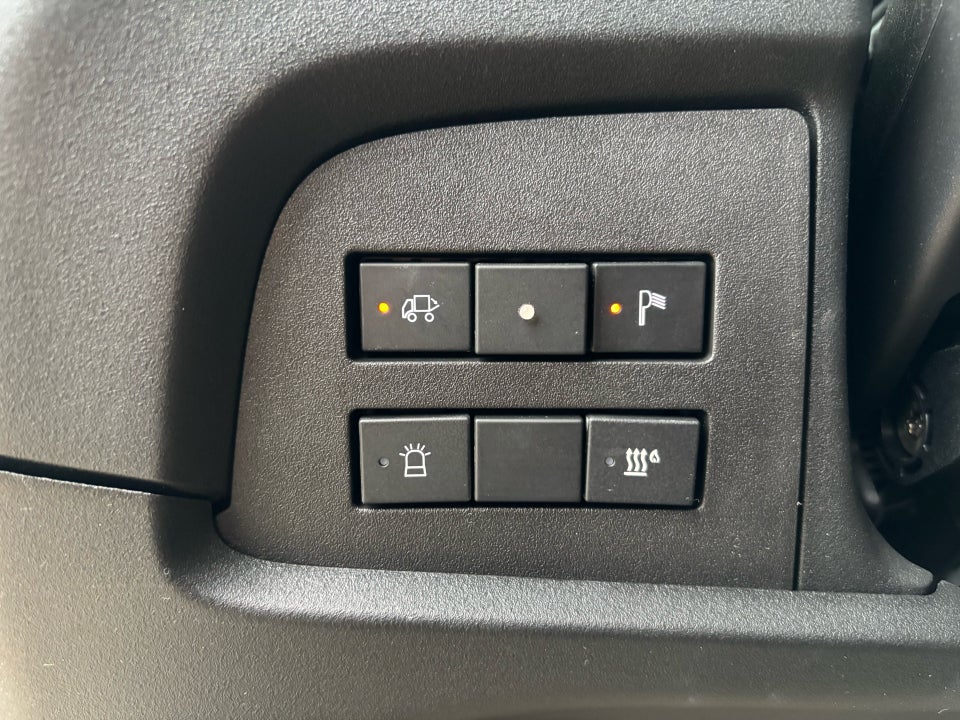 Iveco Daily 3,0 35S18 4100mm Alukasse m/lift AG8