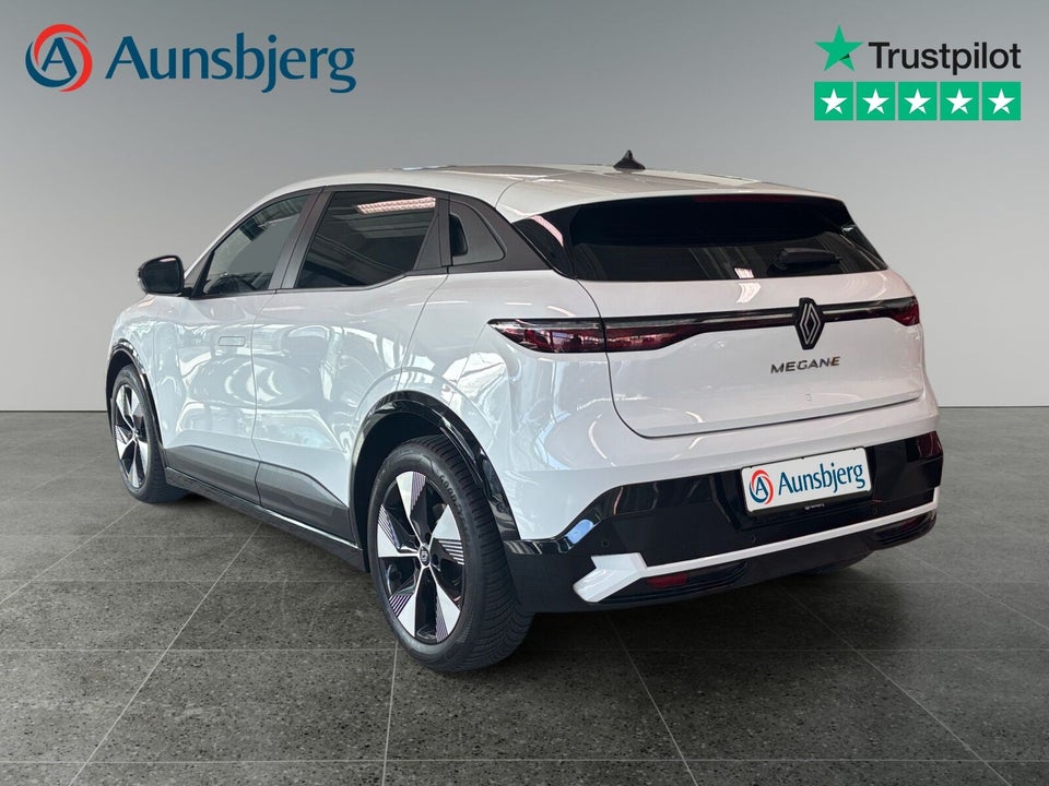 Renault Megane E-Tech 40 Equilibre 5d