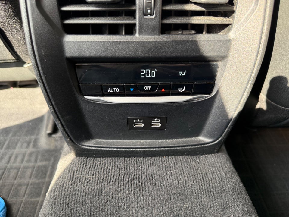 BMW 330e 2,0 Touring Sport Line aut. 5d