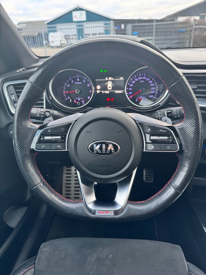 Kia ProCeed 1,6 T-GDi GT DCT 5d