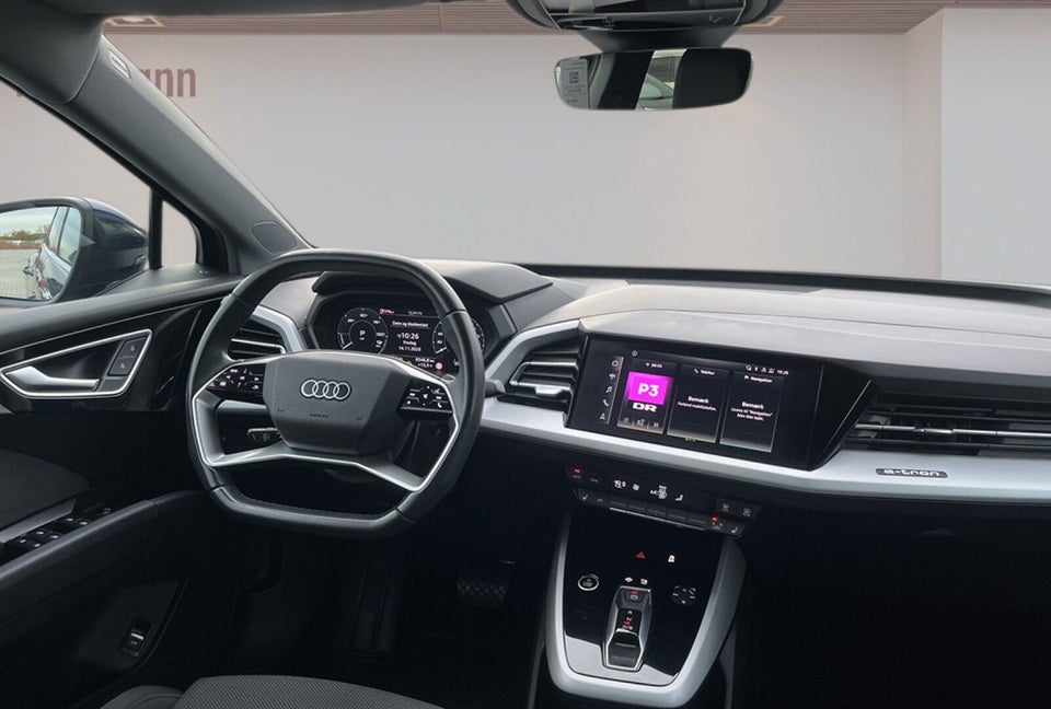 Audi Q4 e-tron 45 Advance quattro 5d