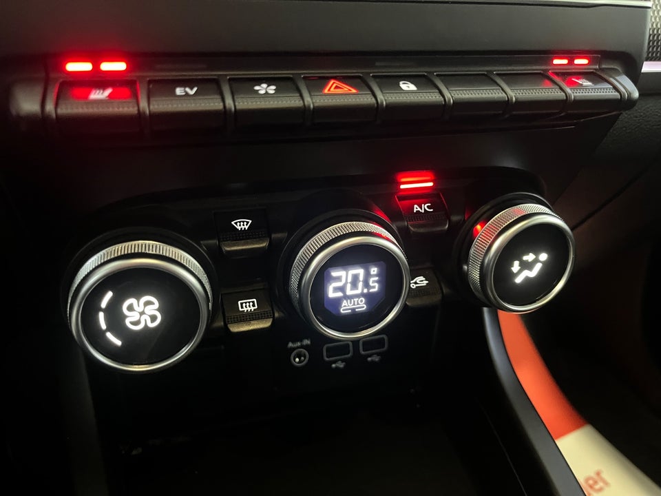 Renault Arkana 1,6 E-Tech Intens 5d