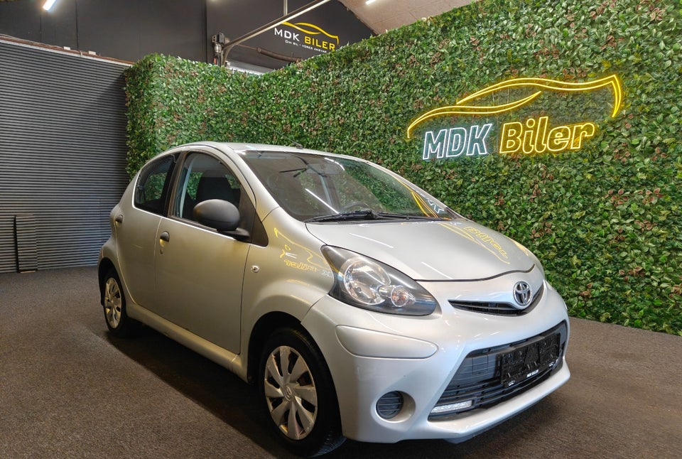 Toyota Aygo 1,0 VVT-i T1 5d