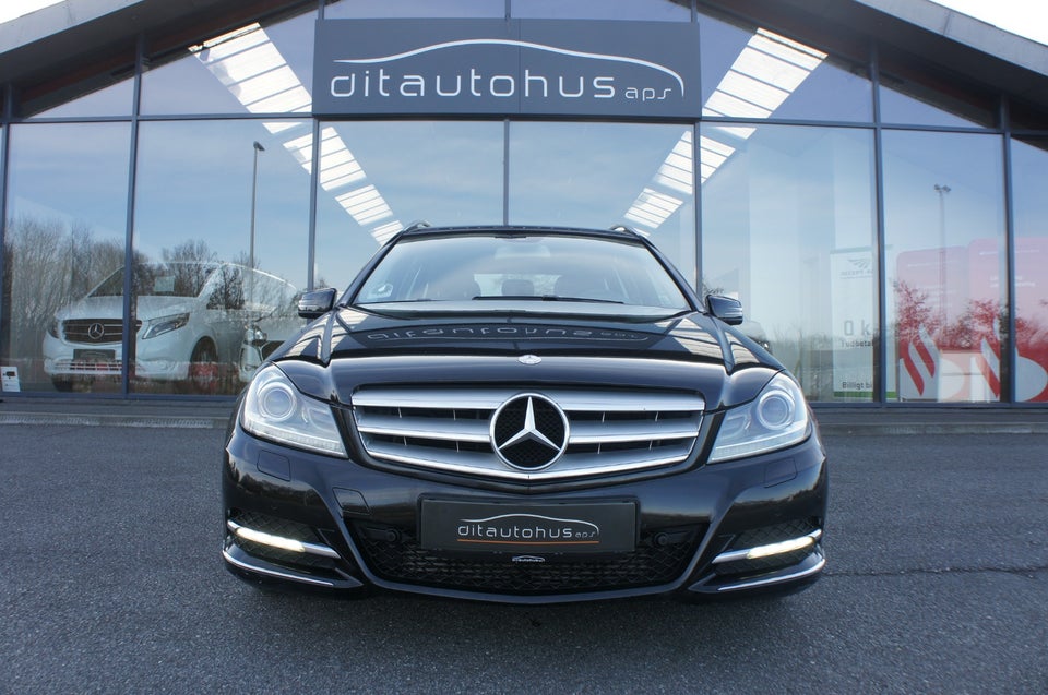 Mercedes C220 2,2 CDi Avantgarde stc. aut. 5d