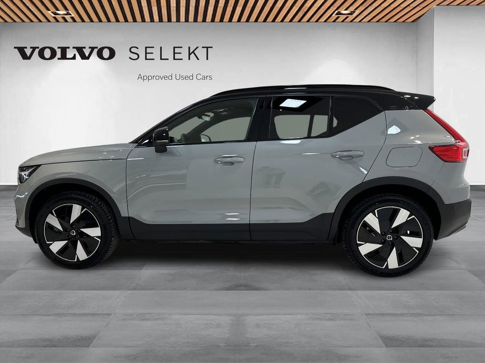 Volvo XC40 ReCharge Twin Plus 5d