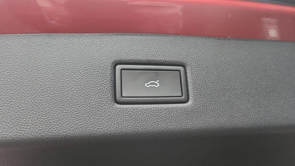 Ford Explorer 82 Premium Extended Range 5d