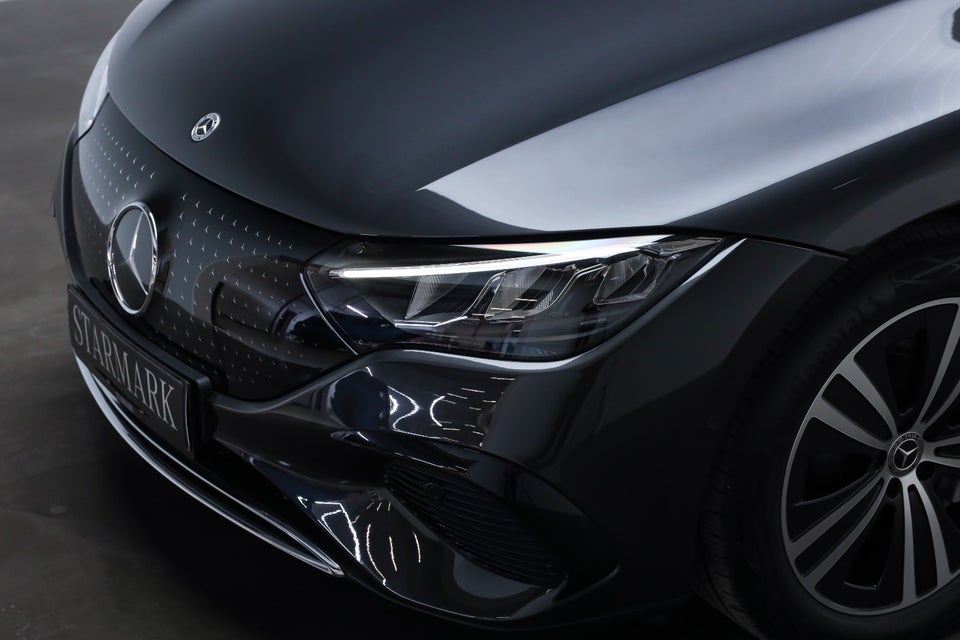 Mercedes EQE350+ Electric Art 4d