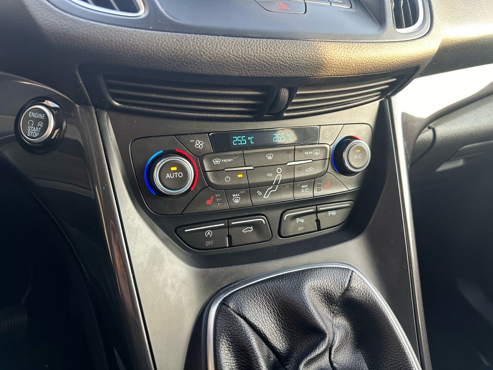 Ford C-MAX 1,0 SCTi 125 Titanium 5d