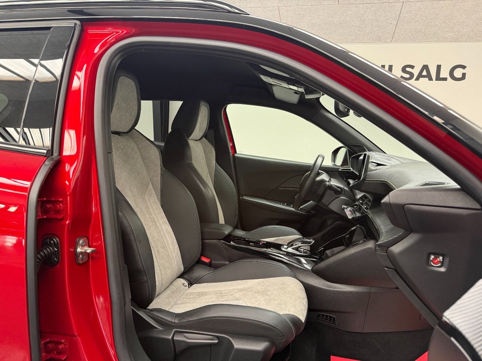 Peugeot e-2008 50 GT Pack 5d