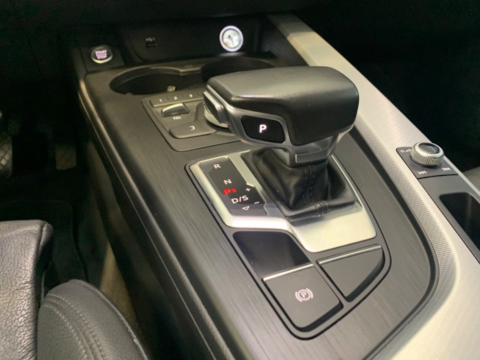 Audi A4 40 TDi Sport Avant S-tr. 5d