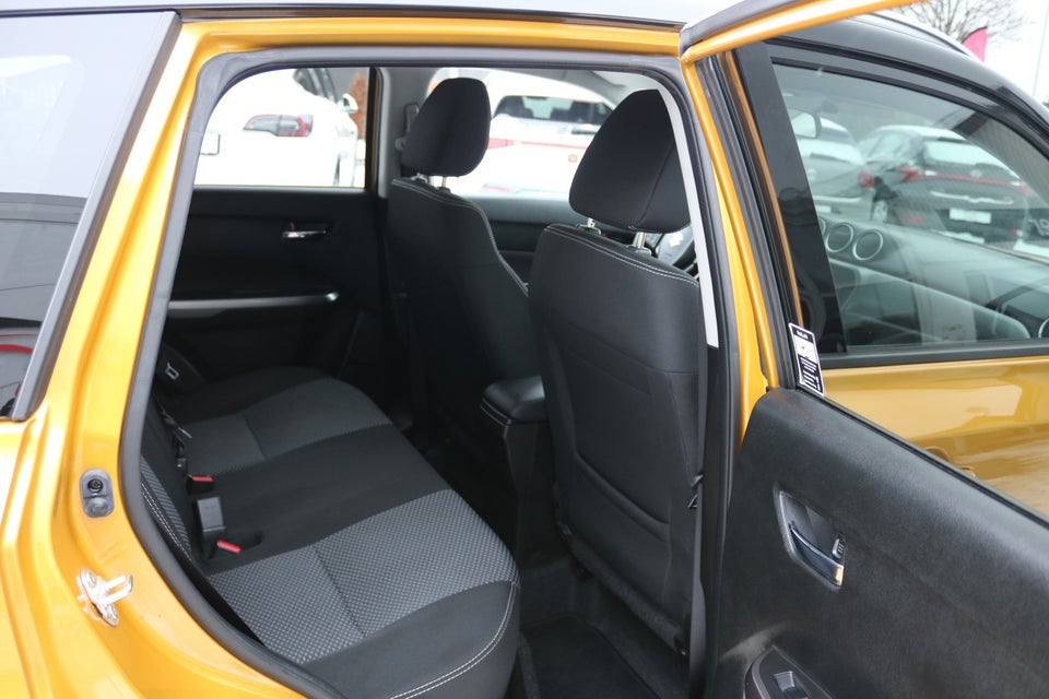 Suzuki Vitara 1,0 Boosterjet Active KUP 5d