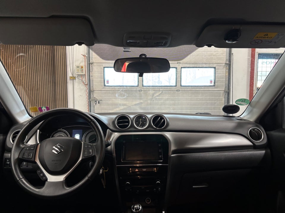 Suzuki Vitara 1,0 Boosterjet Active 5d