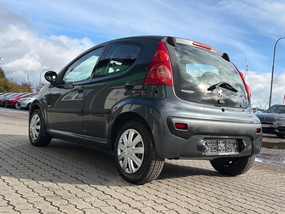 Peugeot 107 1,0 Active 5d