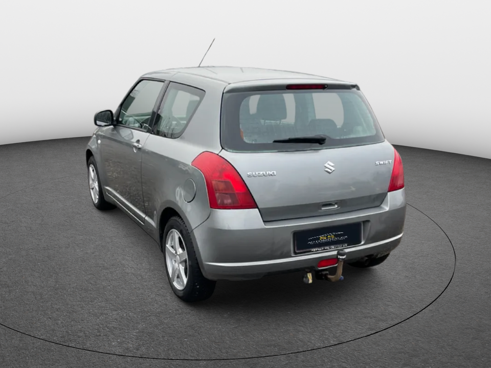 Suzuki Swift 1,3 GL 3d