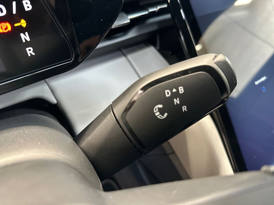 Ford Capri 77 Select Extended Range 5d