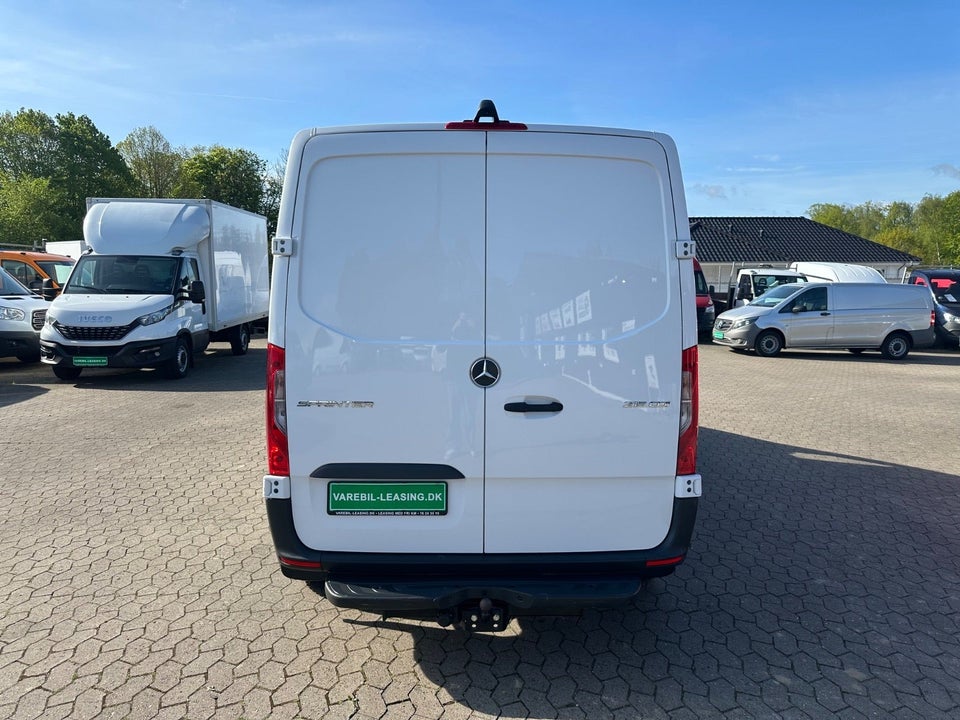 Mercedes Sprinter 215 2,0 CDi A2 Kassevogn aut. FWD