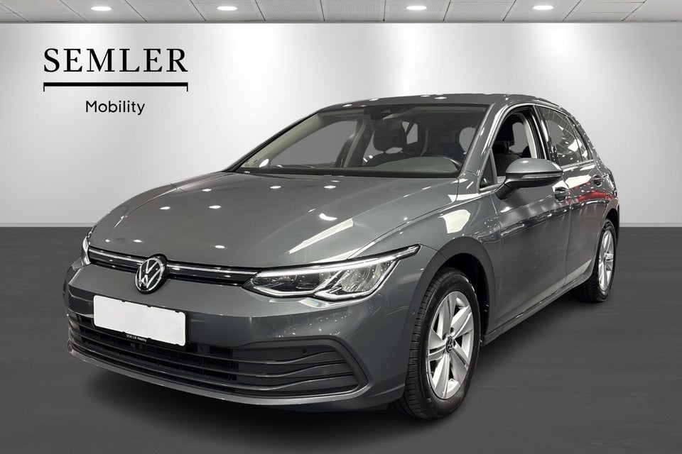 VW Golf VIII 1,5 eTSi 130 Life 75 Years Edition DSG 5d