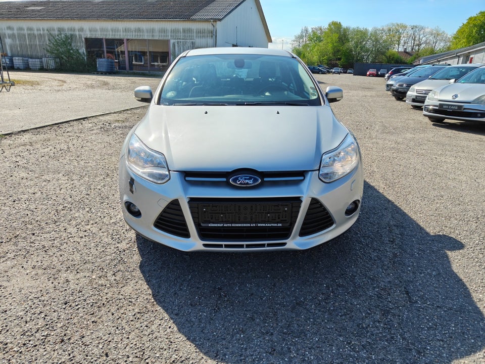 Ford Focus 1,0 SCTi 100 Titanium ECO 5d