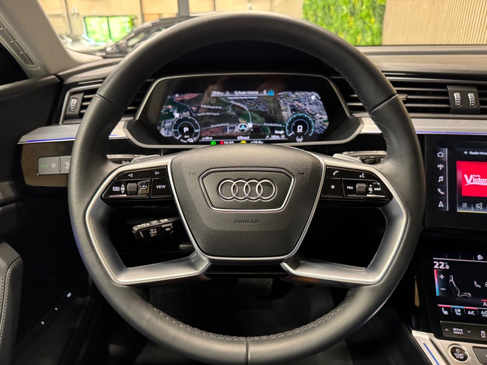 Audi e-tron 55 S-line quattro 5d