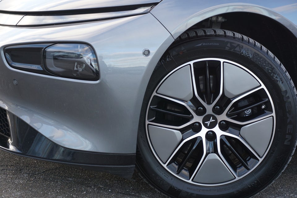 Xpeng P7 Long Range 4d