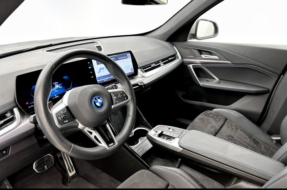 BMW iX1 xDrive30 M-Sport Premium 5d