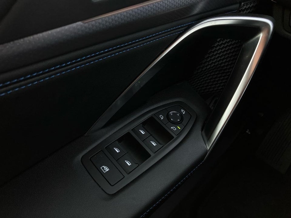 BMW iX1 eDrive20 M-Sport 5d