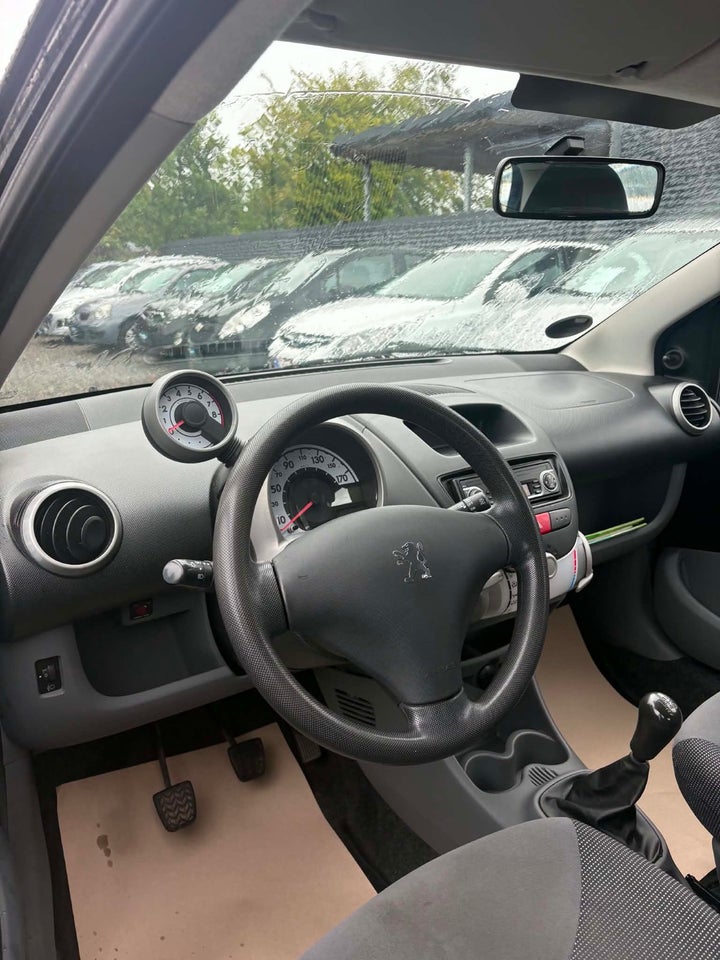 Peugeot 107 1,0 Comfort 5d