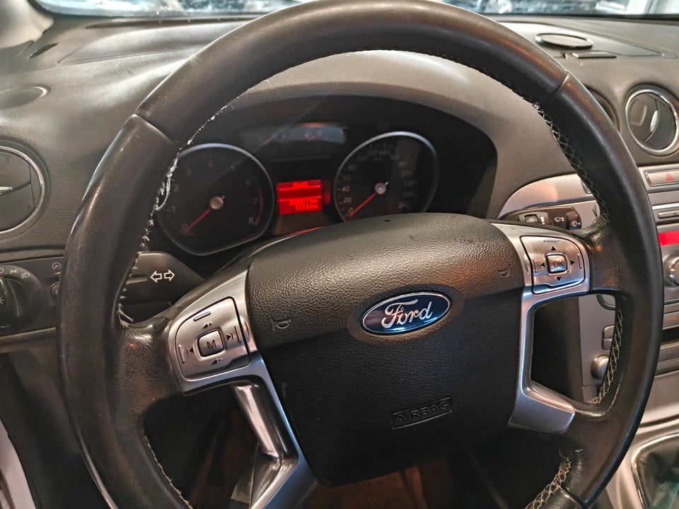 Ford S-MAX 2,0 Trend 7prs 5d