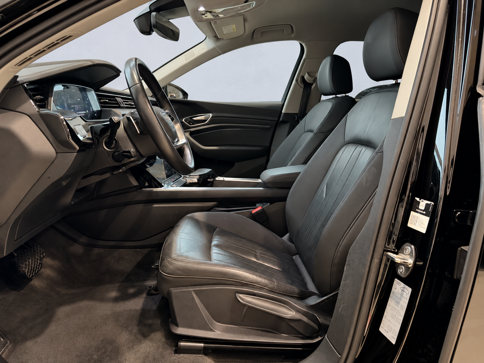 Audi e-tron 50 S-line quattro 5d