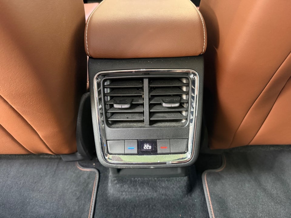 Skoda Enyaq 80 iV ecoSuite 5d