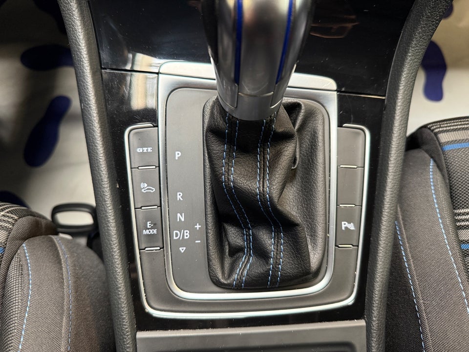 VW Golf VII 1,4 TSi 150 Comfortline DSG 5d
