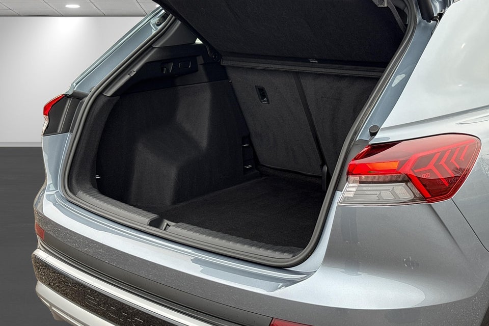 Audi Q4 e-tron 40 Attitude 5d