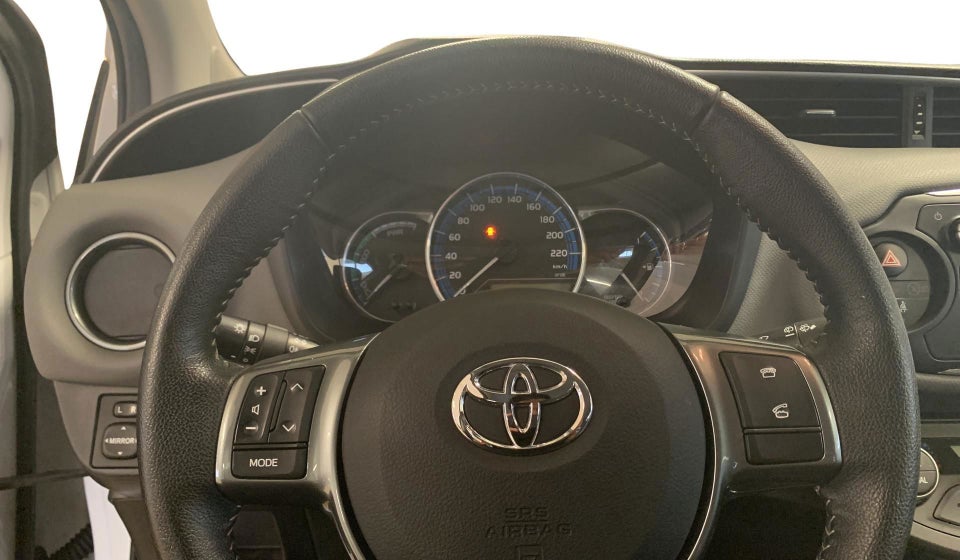 Toyota Yaris 1,5 Hybrid H2 e-CVT 5d