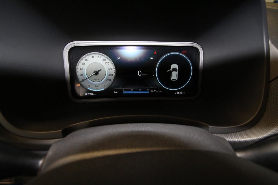 Hyundai Kona 39 EV Essential 5d