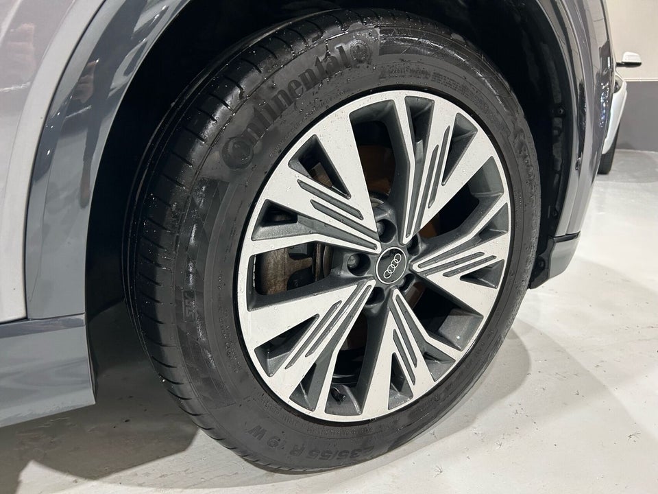 Audi Q4 e-tron 40 Advanced S-line 5d