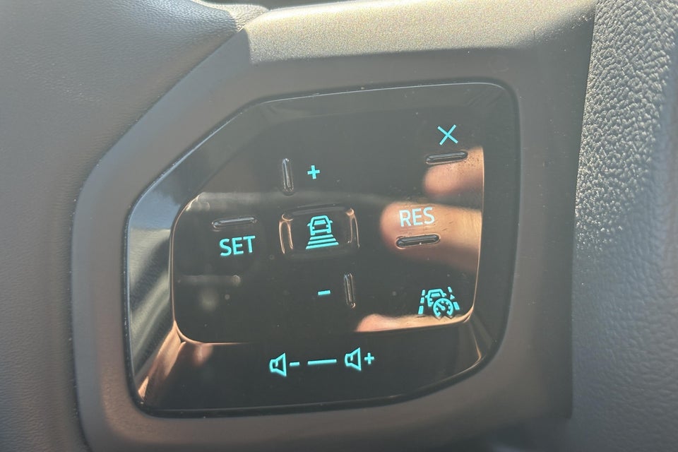 Ford Explorer 77 Select Extended Range 5d