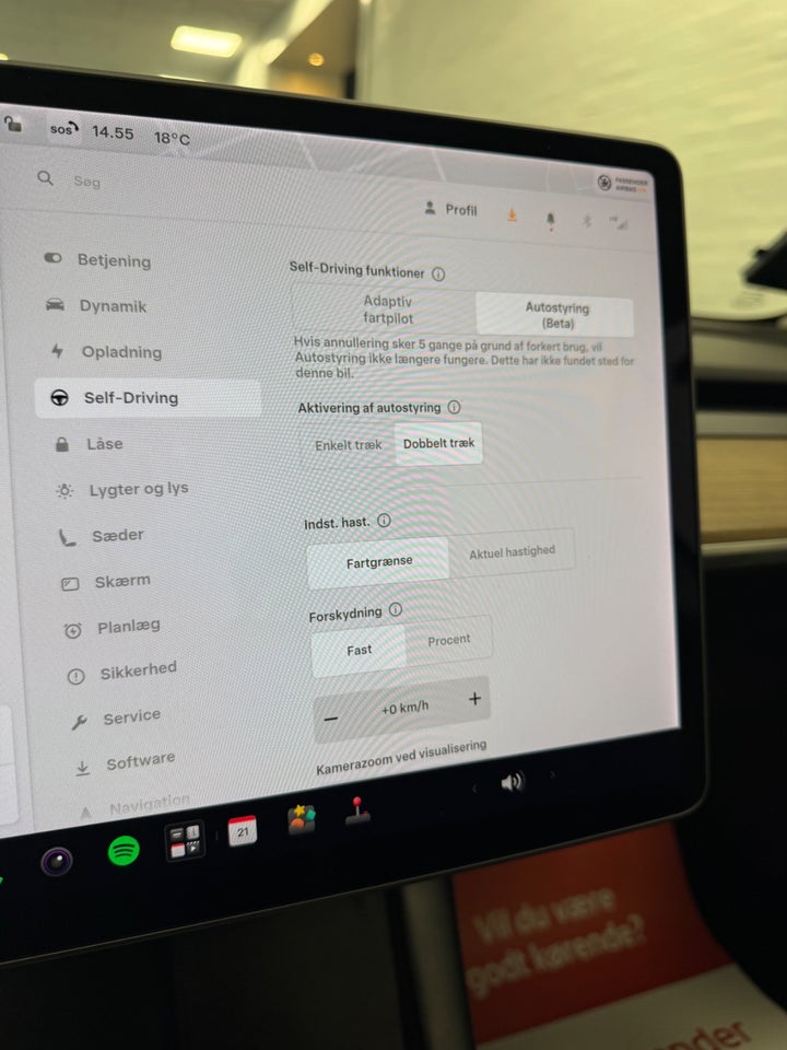 Tesla Model 3 Long Range AWD 4d