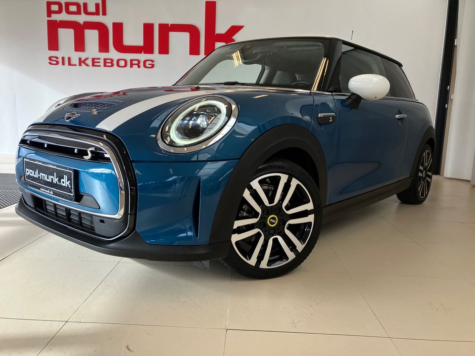 MINI Cooper SE Classic Trim 3d