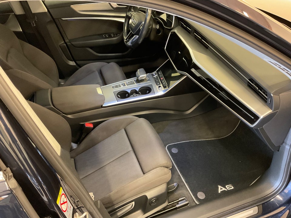 Audi A6 40 TDi Sport Avant S-tr. 5d
