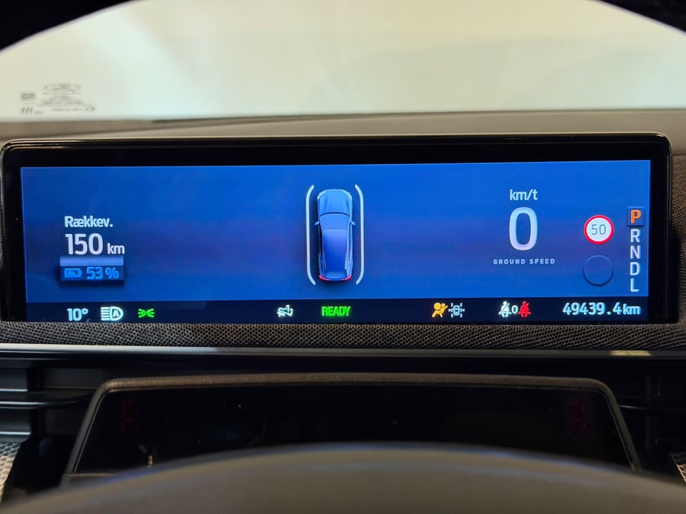 Ford Mustang Mach-E 68 Standard Range 5d