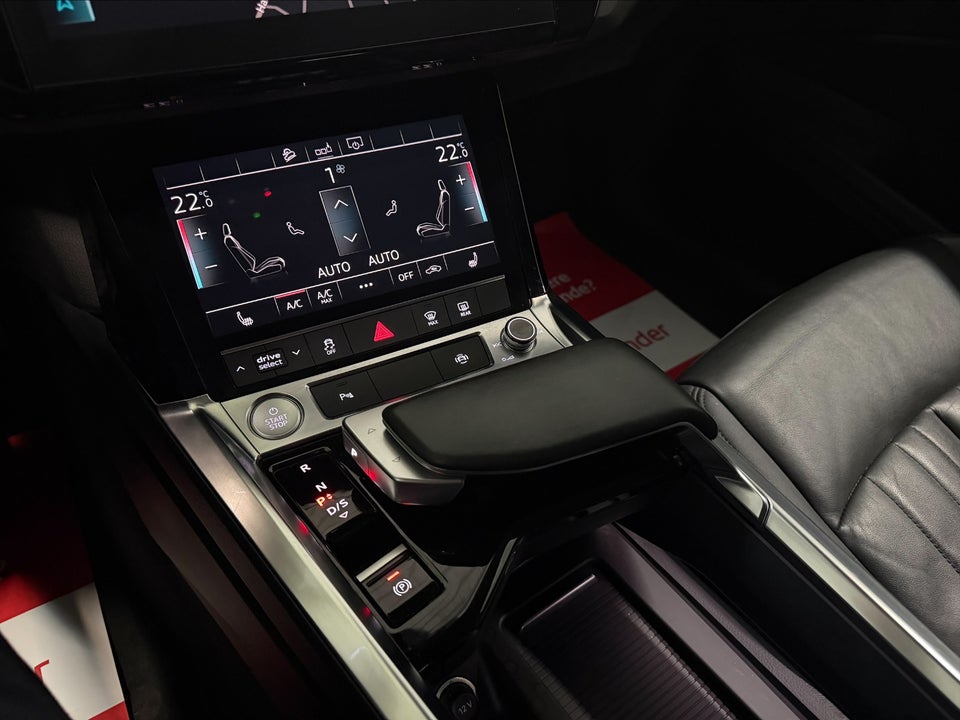 Audi e-tron 50 quattro 5d