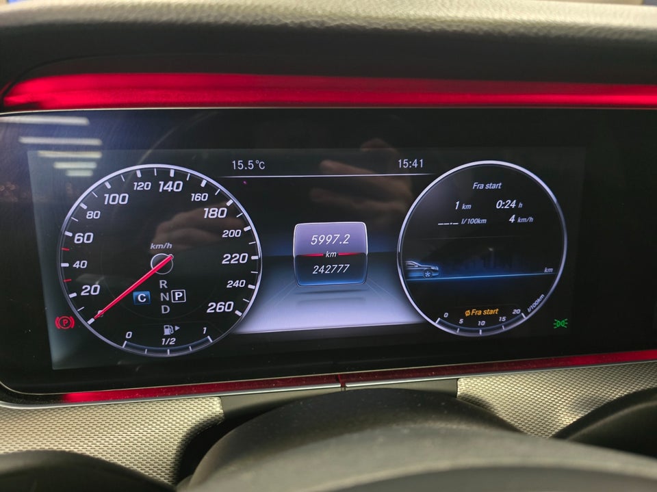 Mercedes E220 d 2,0 Avantgarde stc. aut. 5d