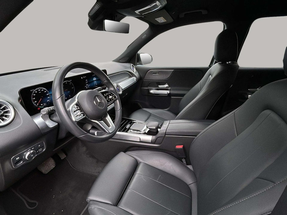 Mercedes EQB350 Progressive Line 4Matic 5d