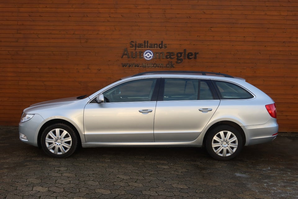 Skoda Superb 1,4 TSi 125 Ambition Combi 5d