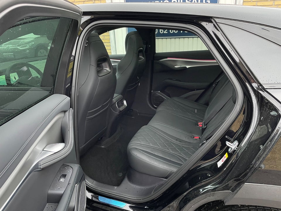 BYD Sealion 7 91 Design AWD 5d