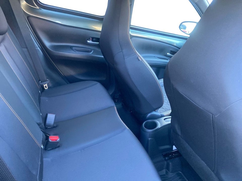 Toyota Aygo X 1,0 Air Envy 5d