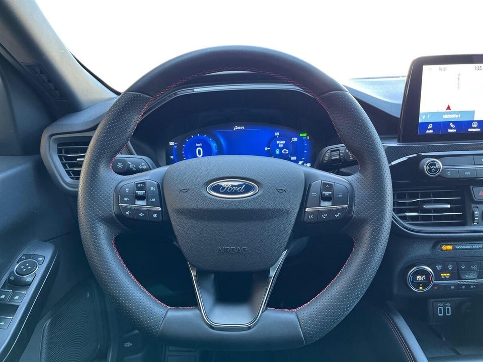 Ford Kuga 2,5 PHEV ST-Line X CVT 5d