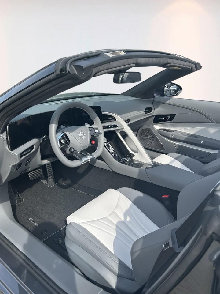 MG Cyberster Trophy Long Range 2d