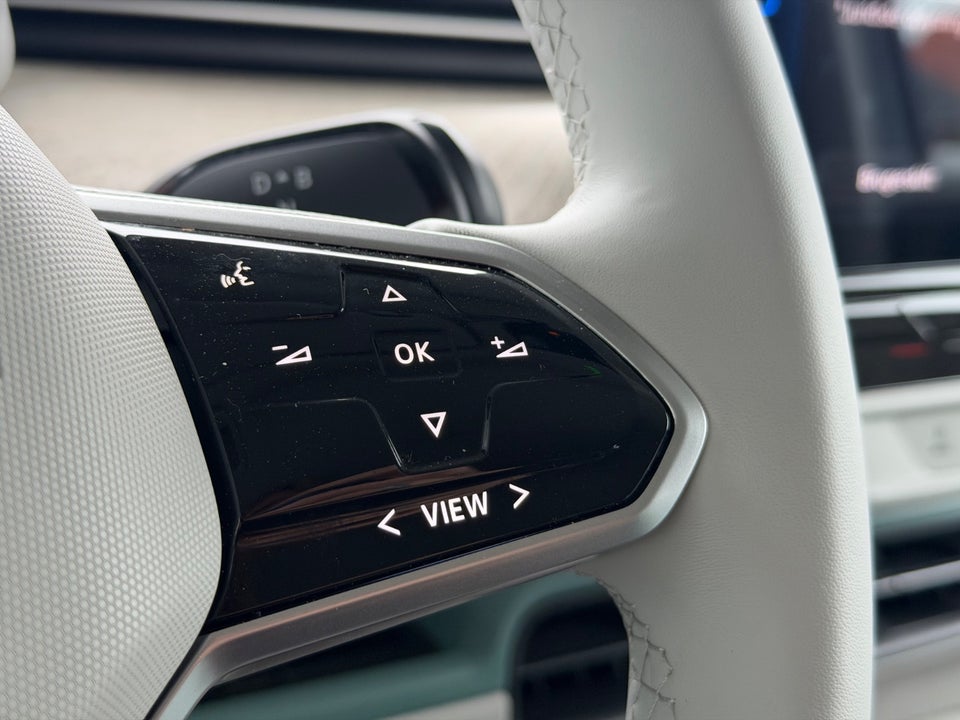 VW ID.Buzz 77 Pro SWB 5d