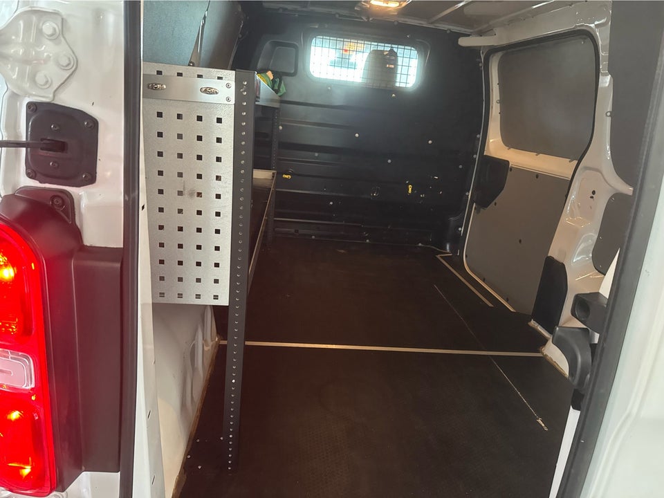 Citroën Jumpy 2,0 BlueHDi 122 L2 ProffLine